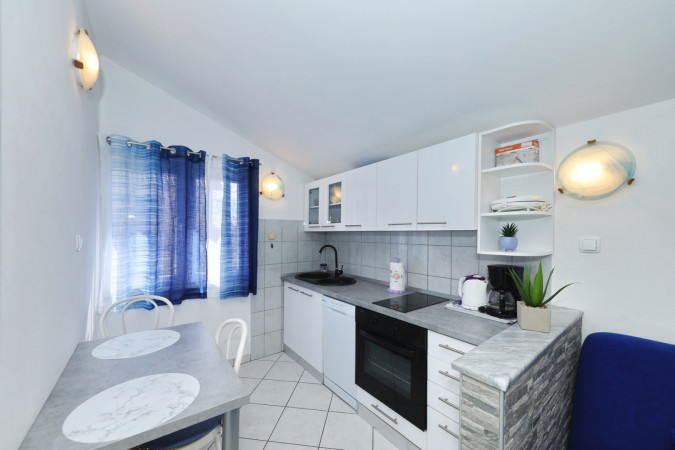 Apartment 3, Apartments Miljenka near the sea, Nin, Dalmatia, Croatia Nin