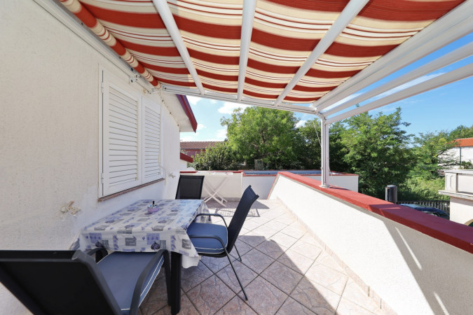 Apartments Miljenka near the sea, Nin, Dalmatia, Croatia Nin