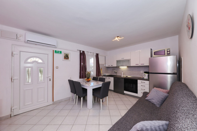 A1, Apartments Miljenka near the sea, Nin, Dalmatia, Croatia Nin