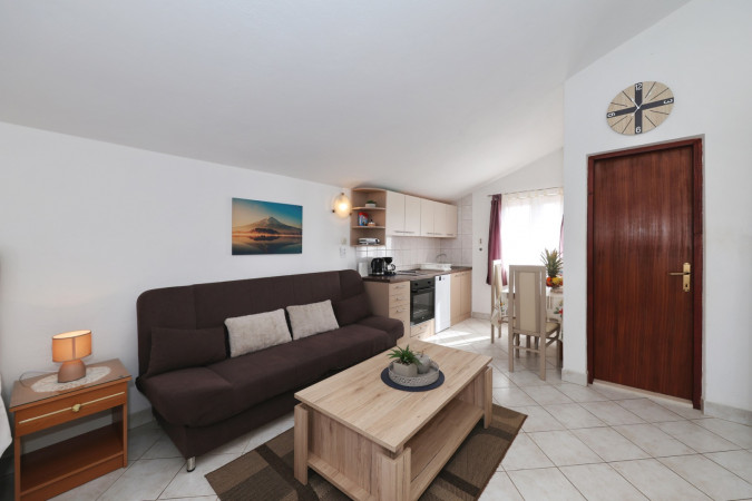 Apartment 2, Apartments Miljenka near the sea, Nin, Dalmatia, Croatia Nin