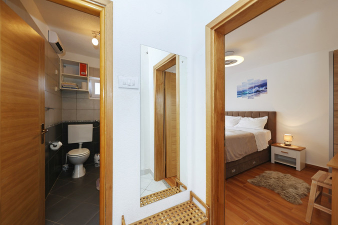 Apartments Miljenka near the sea, Nin, Dalmatia, Croatia Nin