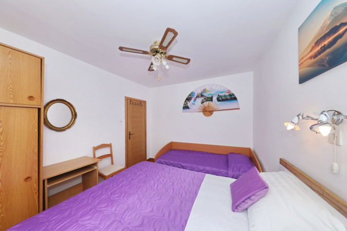 Apartments Miljenka near the sea, Nin, Dalmatia, Croatia Nin