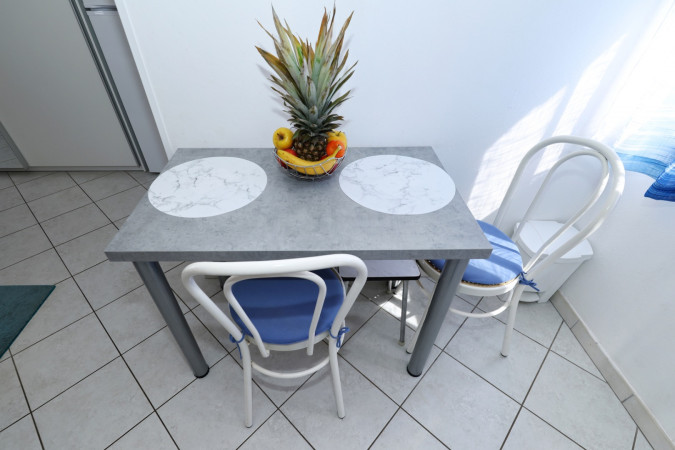 Apartments Miljenka near the sea, Nin, Dalmatia, Croatia Nin