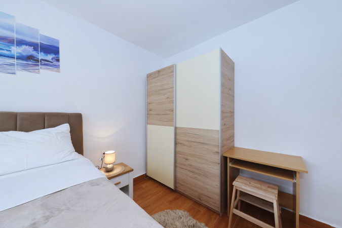 Apartments Miljenka near the sea, Nin, Dalmatia, Croatia Nin