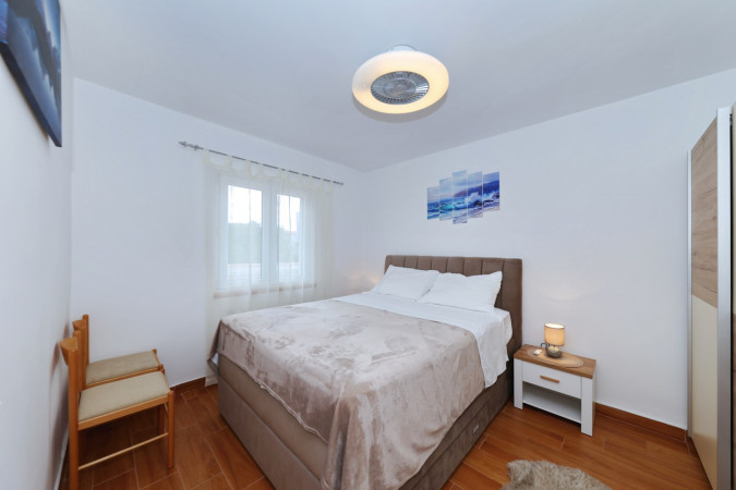 Apartments Miljenka near the sea, Nin, Dalmatia, Croatia Nin