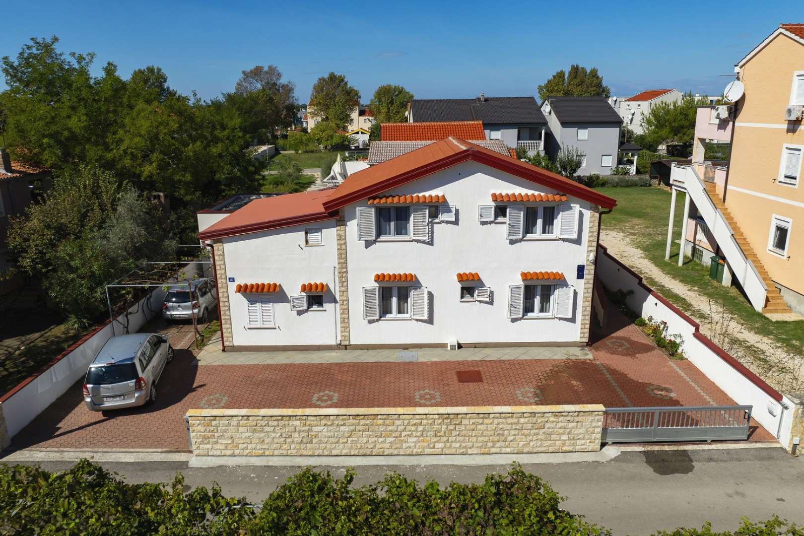 Apartments Miljenka - Accommodation just 80m from the sandy beach, Apartments Miljenka near the sea, Nin, Dalmatia, Croatia Nin